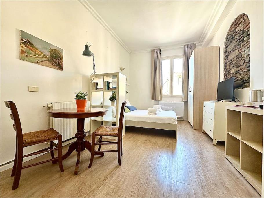 Warm Retreat In The Heart Of Florence Cls Station Apartman Kültér fotó